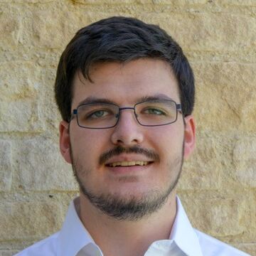 Headshot of Edward Touche
